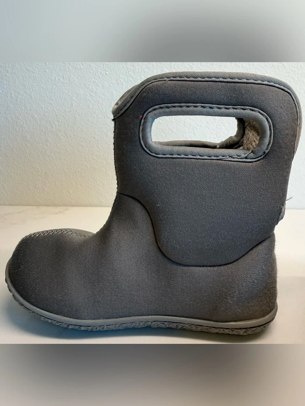 BOGS Baby Winter Boots Gray Faux Fur Kids Size 9
